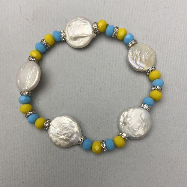 Bracelet with River Pearls 15mm +/- Czech Crystal Faceted Rondels 6x4mm +/- with Metal Inlays, Length 18mm +/- Stretch