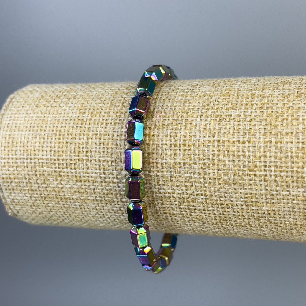 Hematite bracelet with hexagonal shapes, multicolor, diameter 8x5 mm, length 18 cm, stretch