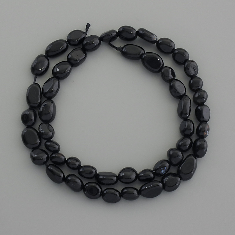 Agate Beads, Faceted 7–10×7 mm on Thread, Length 40 cm+