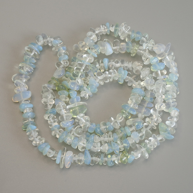 Moonstone Chip Beads, diameter 8–10×3–4 mm, length 78 cm on a thread