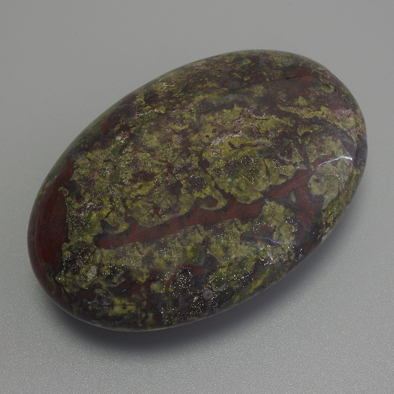 Dragon's Blood Jasper Oval 60×40×20 mm+