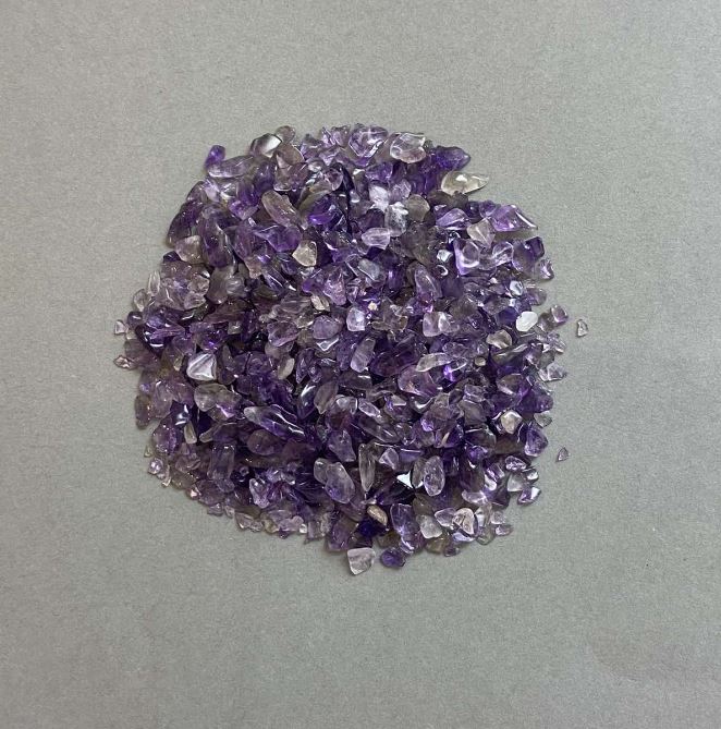 Natural Amethyst Chip, Undrilled, 2-11×3-7 mm ± (per 100 g ±)