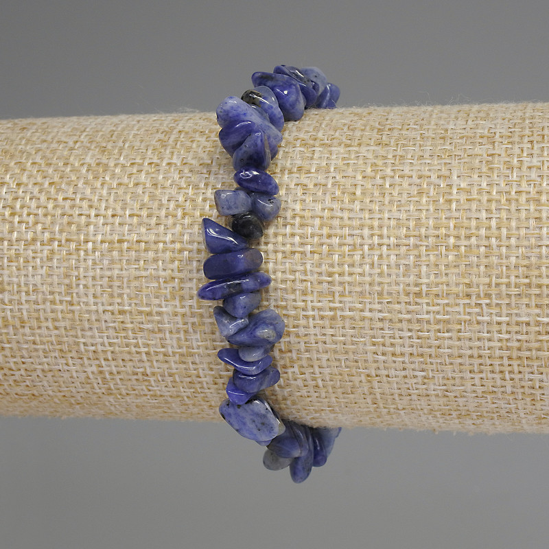 Sodalite chip bracelet, 5–12×3 mm, length 18 cm, elastic