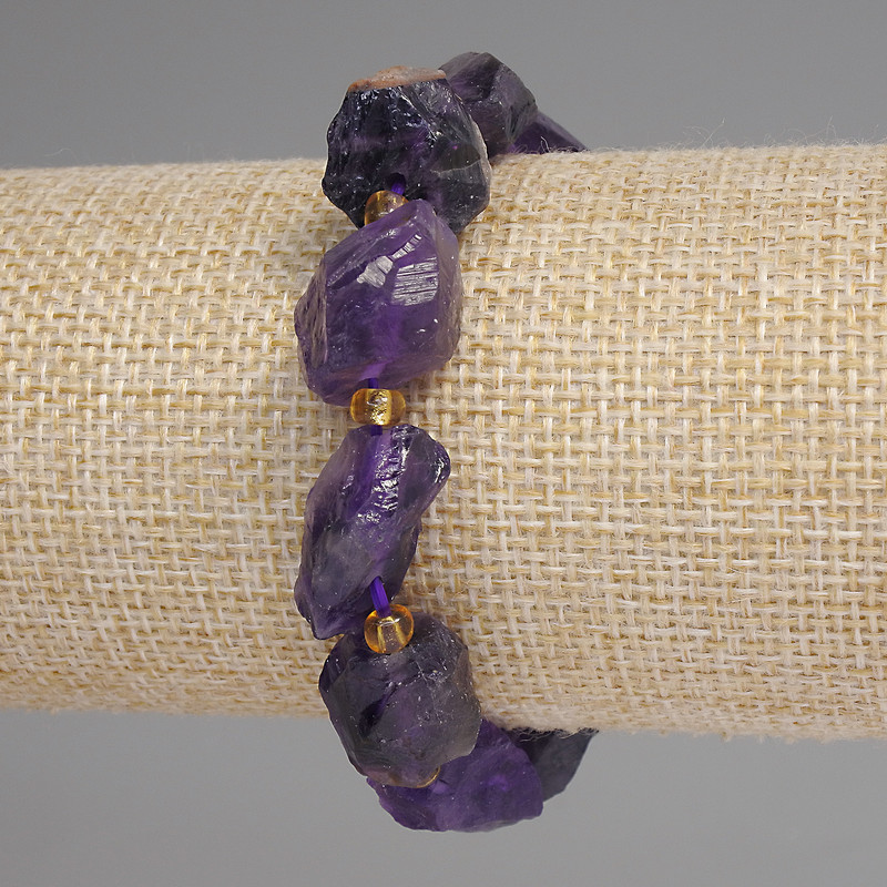 Amethyst Bracelet with Raw Stones, 13-16×12-14 mm diameter ±, 3 mm seed beads ±, length 18 cm ±, on elastic