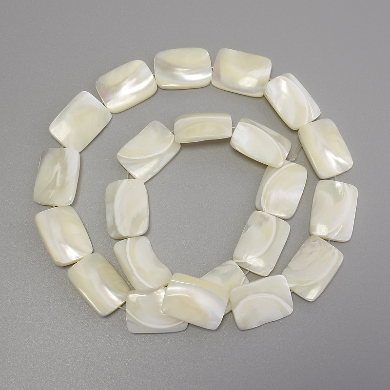 Rectangular Mother-of-Pearl Beads, 18×13 mm, 40 cm on thread