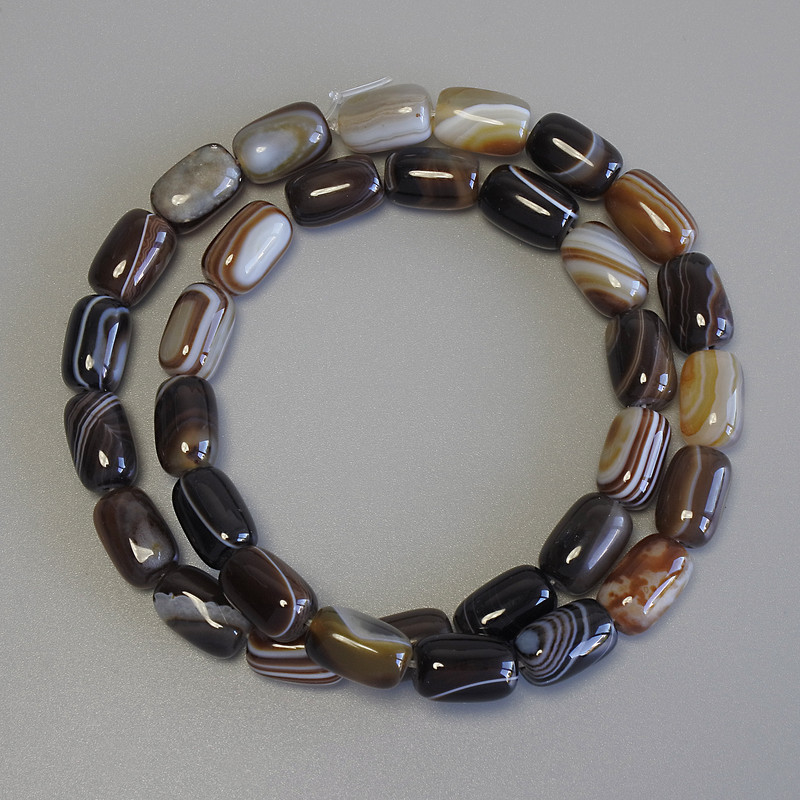 Agate Barrel Beads, 12x8 mm, on thread, length 39 cm+