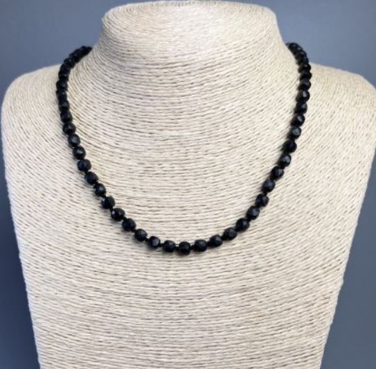 Black tourmaline necklace, natural gemstone, faceted cube, 7x7 mm diameter, 50 cm length