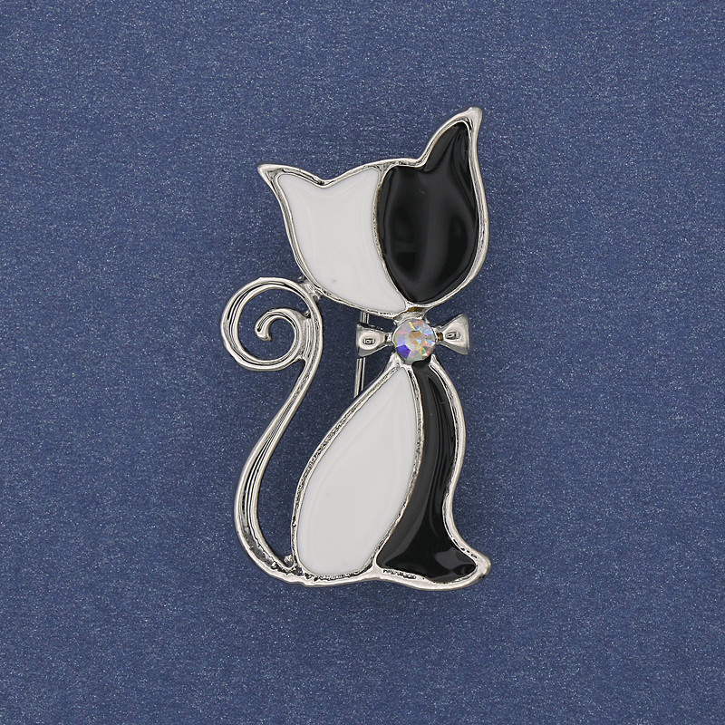 Cat Brooch with Rhinestones and Enamel, Silver-Tone Metal 35×19mm+