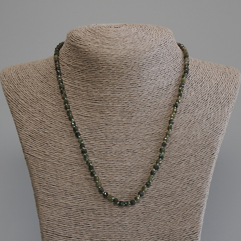 Faceted Jadeite Cube Bead Necklace, 4x4 mm, length 50 cm ± with clasp