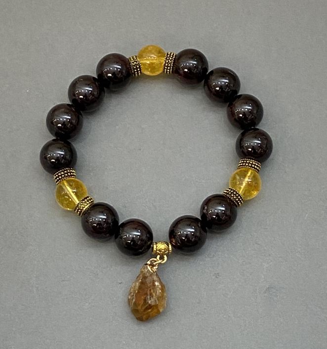 Garnet Bead Bracelet, 12 mm diameter ±, Citrine Bead 10 mm ±, length 18 cm ±, stretch