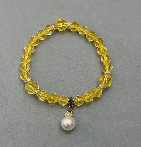 Citrine Bracelet with Faceted Beads, 7 mm Diameter ±, with a 10 mm Pearl, 18 cm Length (Stretch)