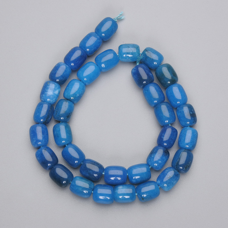 Barrel-shaped apatite beads, 10x8 mm, 5 mm on a strand, length 37 cm+