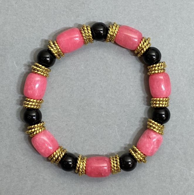 Bracelet with barrel-shaped tourmaline beads (10x8 mm, 5 mm) and agate round beads (8 mm) with metal inserts, length 18 cm, elastic