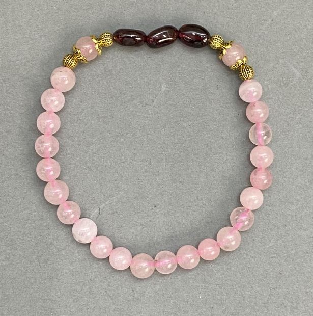 Bracelet with Rose Quartz Beads, 6 mm diameter; Garnet Faceted Bead 8x5 mm; Metal Inserts; 18 cm length; Stretch