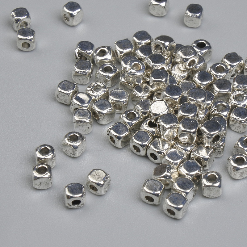 Silver-colored bead insert 3mm for jewelry