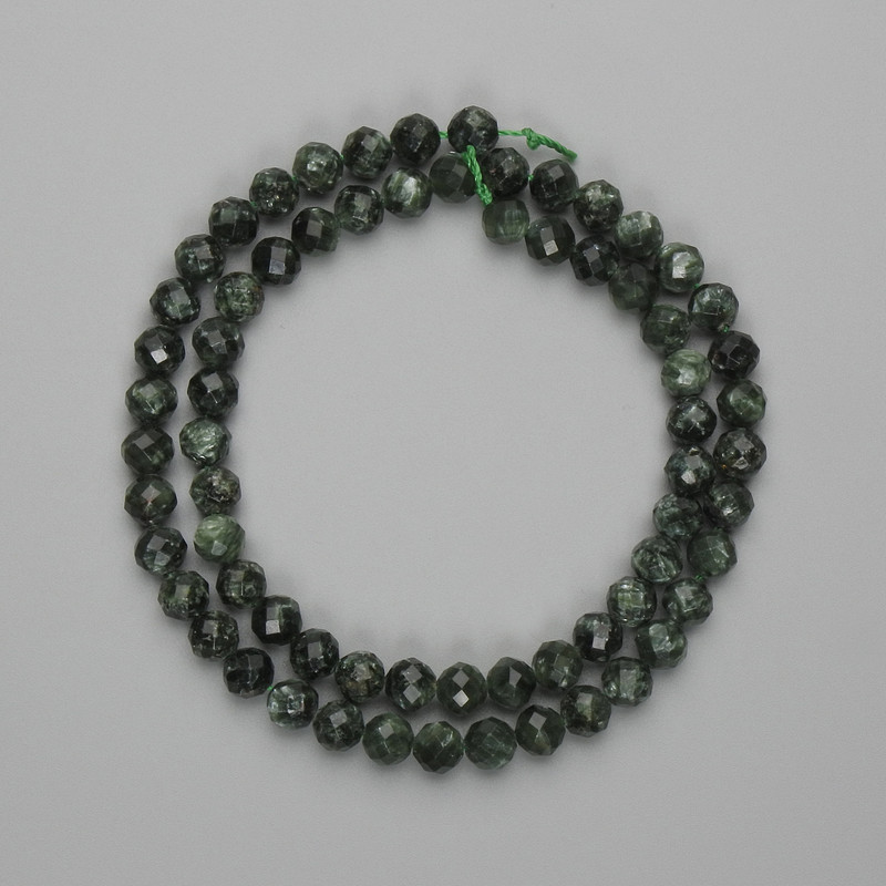 Faceted Seraphinite Beads 6mm on Thread, Length 39 cm ±