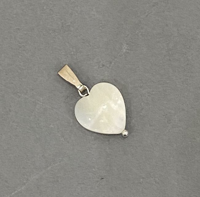 Mother-of-Pearl Heart Pendant, 12mm, 20mm long