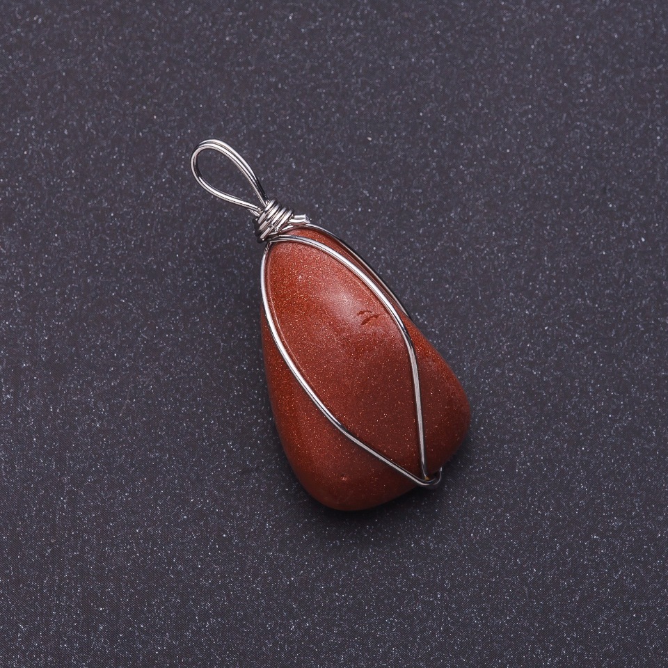Aventurine Stone Pendant 'Golden Sand' in Silver Weave 2.6×2.1 cm (+-)