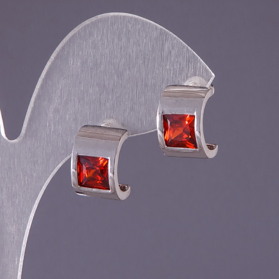 Earrings with red crystals 13×9 mm