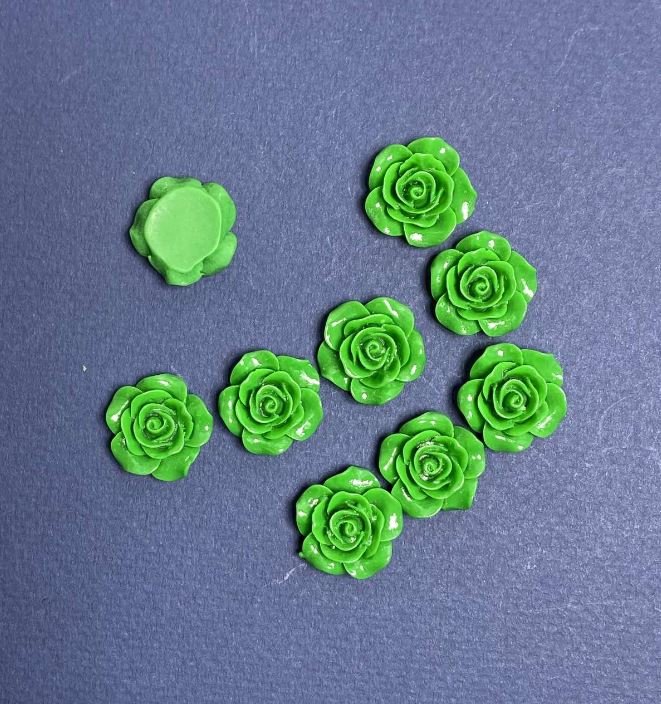 Acrylic Green Rose Cabochon, 18 mm, 17 pcs