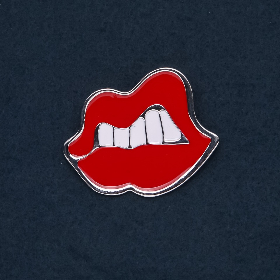 Brooch 'Lips' 46×37 mm