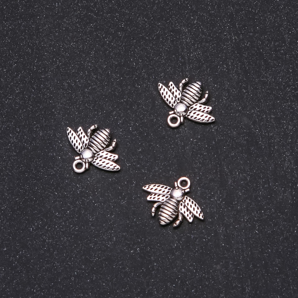 Butterfly Pendant Findings 17×14mm Packaging 20 g ± 23 pcs