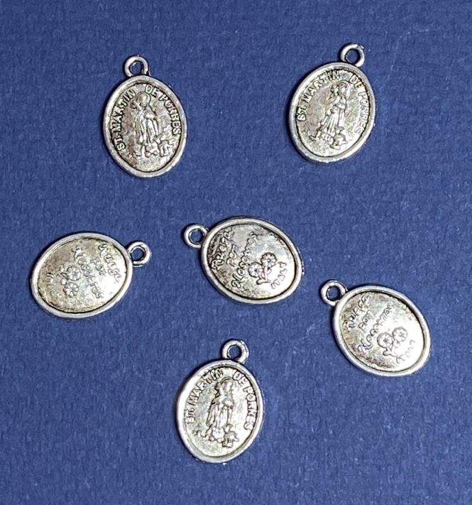 Pendant Saint Martin, 12×18 mm, hole diameter 1.8 mm, finish 20 g, +/- 18 pcs