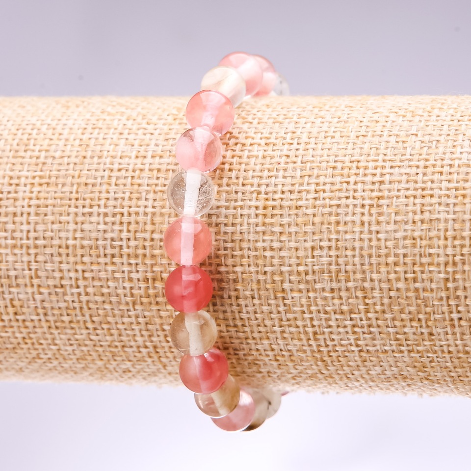 Chalcedony bracelet with smooth beads, 8mm diameter, 18cm length