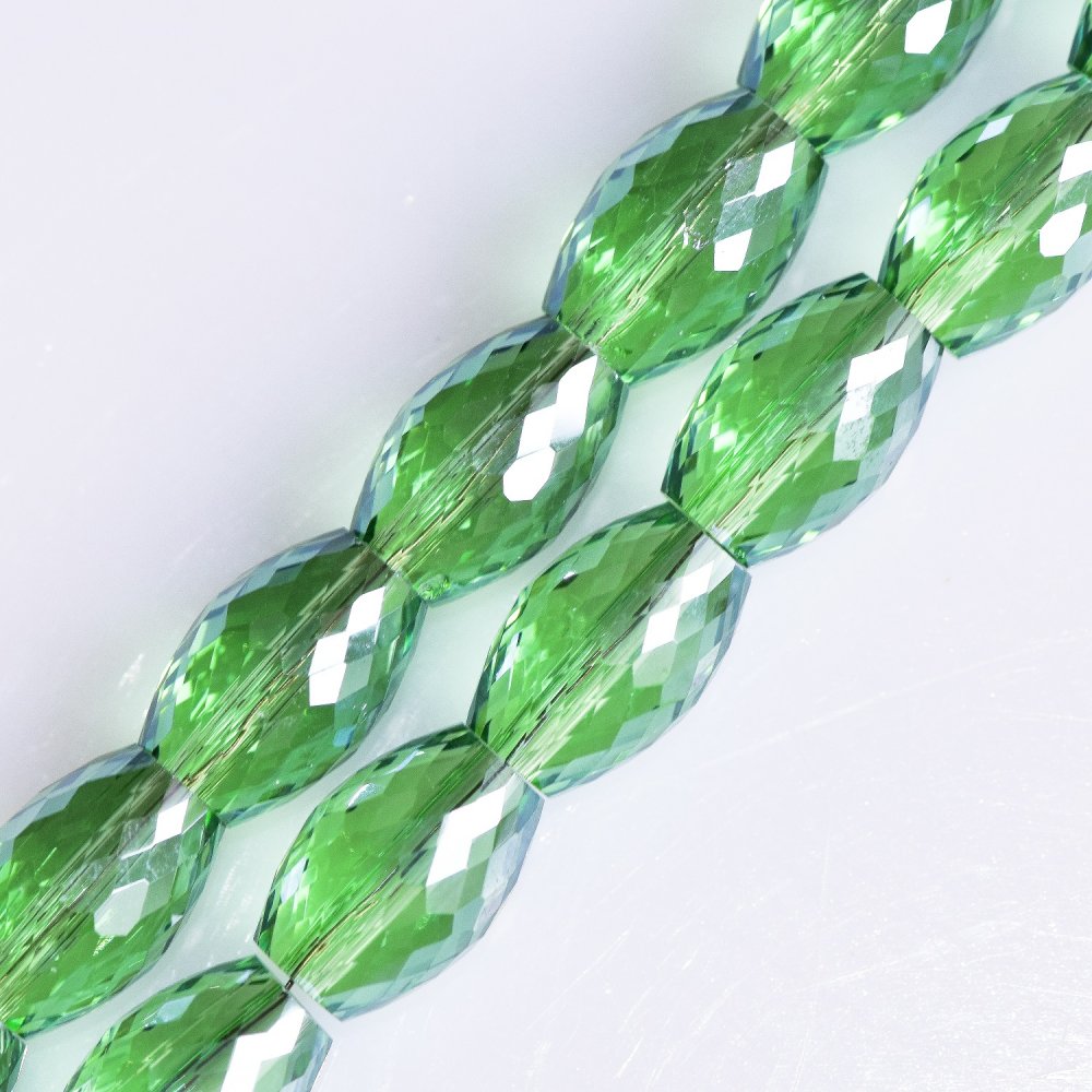 Light green faceted crystal beads, 8x12 mm, thread length 70 cm