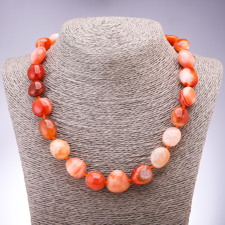 Faceted natural Sardonyx gemstone necklace, diameter 20mm ±, length 50cm