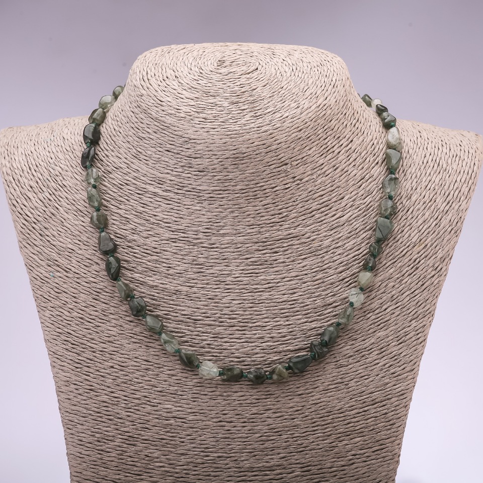 Prehnite Faceted Necklace, 7x10 mm beads, 46 cm long