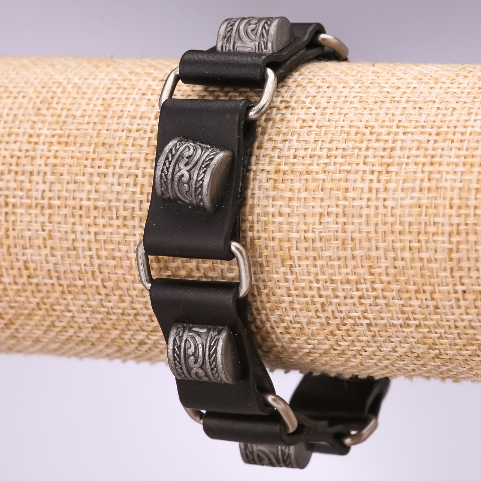 Men's bracelet with eco-leather, ornamented link strap, length 20–23 cm, thickness 20 mm