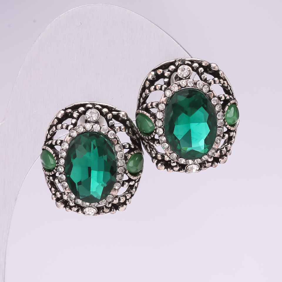 Evening stud earrings with stones and rhinestones, green and white, 24x20 mm, silver-tone metal