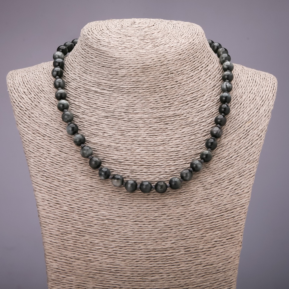 Beaded necklace of natural Falcon's Eye stone with smooth beads, 8 mm diameter (±), 45 cm long