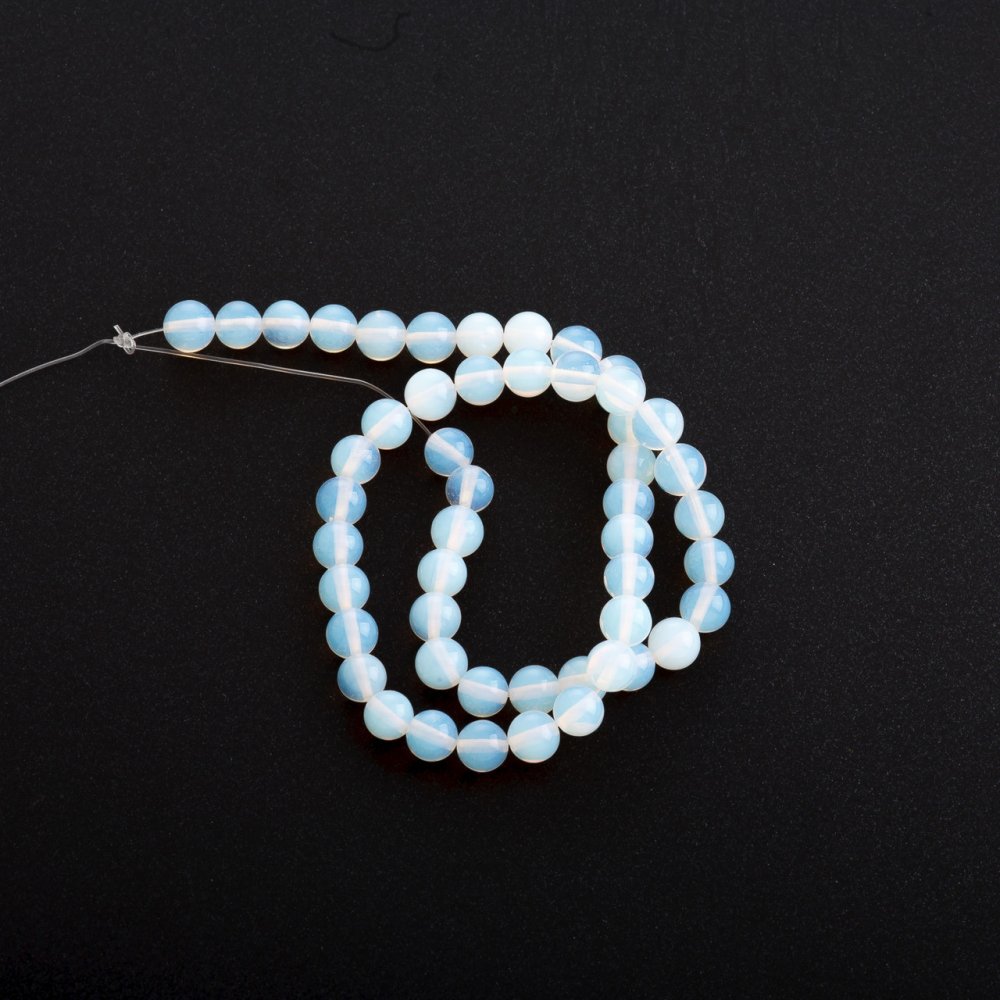 Moonstone imitation beads on thread (named after ) smooth bead, diameter 8mm, length 36cm
