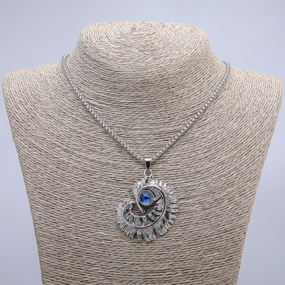 Pendant 'Feather with Dragon's Eye' 50x40 mm on a chain, length 70 cm, silver-colored metal