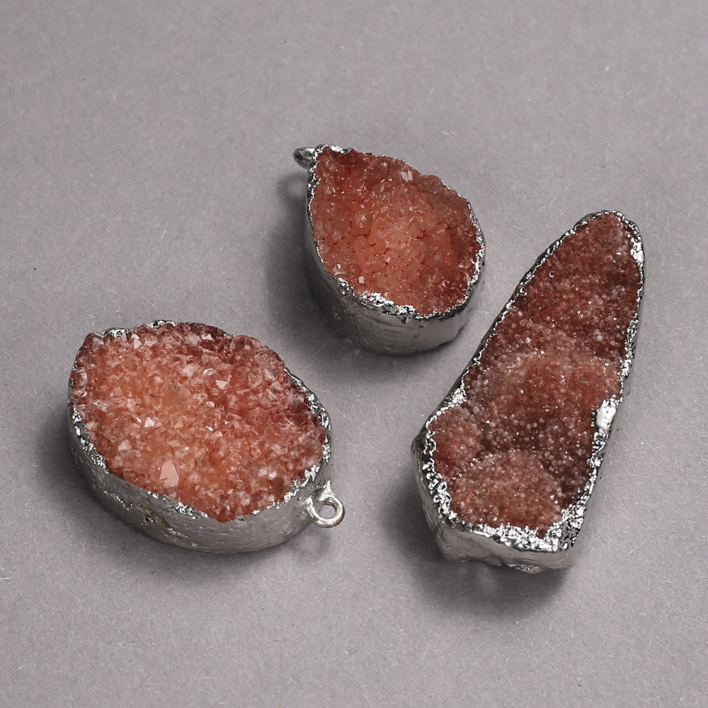 Pendant in a silver bezel with orange geode druzy, 33×20 mm, assorted sizes