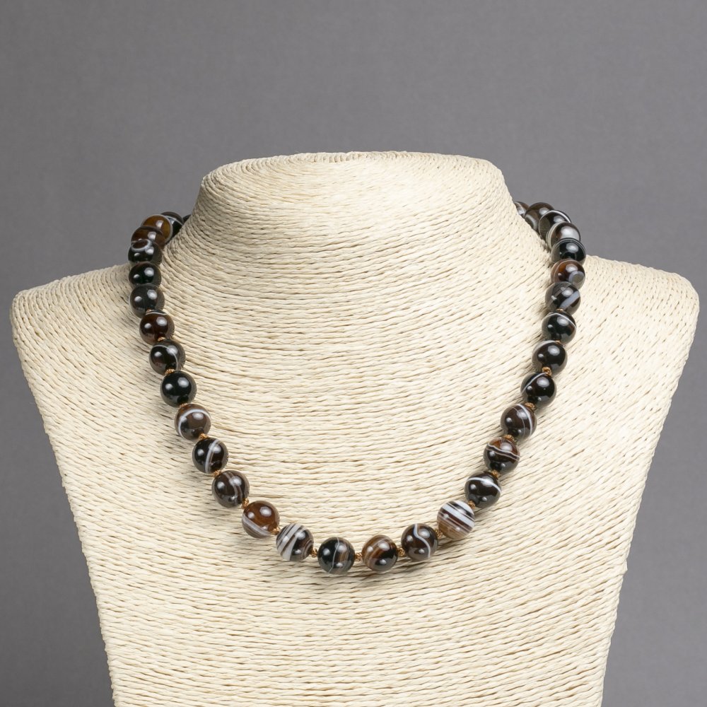 Necklace of natural brown agate with smooth round beads, 10mm diameter, 45cm length