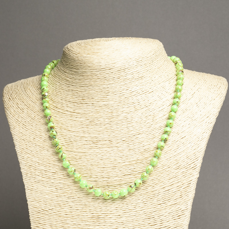 Necklace of Imperial Jasper, Salad-Green (Pressed) Smooth Bead, 6 mm diameter, 45 cm length