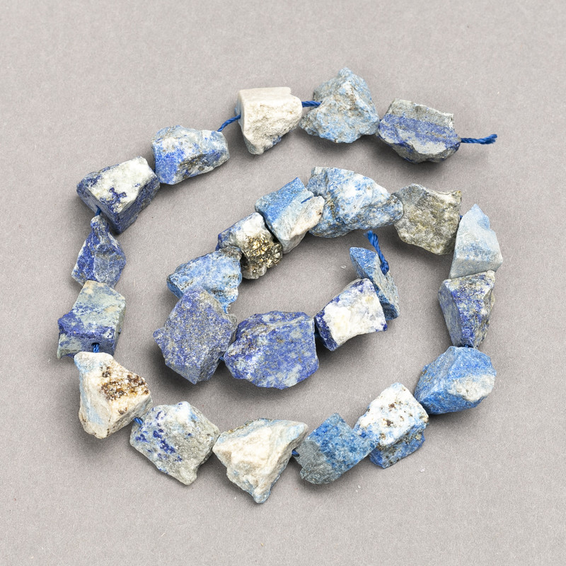 Raw sodalite beads on a thread, lentil-shaped, 16x12 mm, length 41 cm