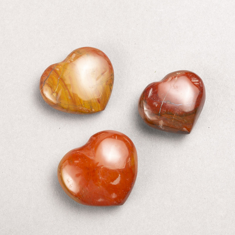 Souvenir Heart-shaped Red Jasper Stone, Assorted Sizes 35x40 mm +/- (per 100 g)