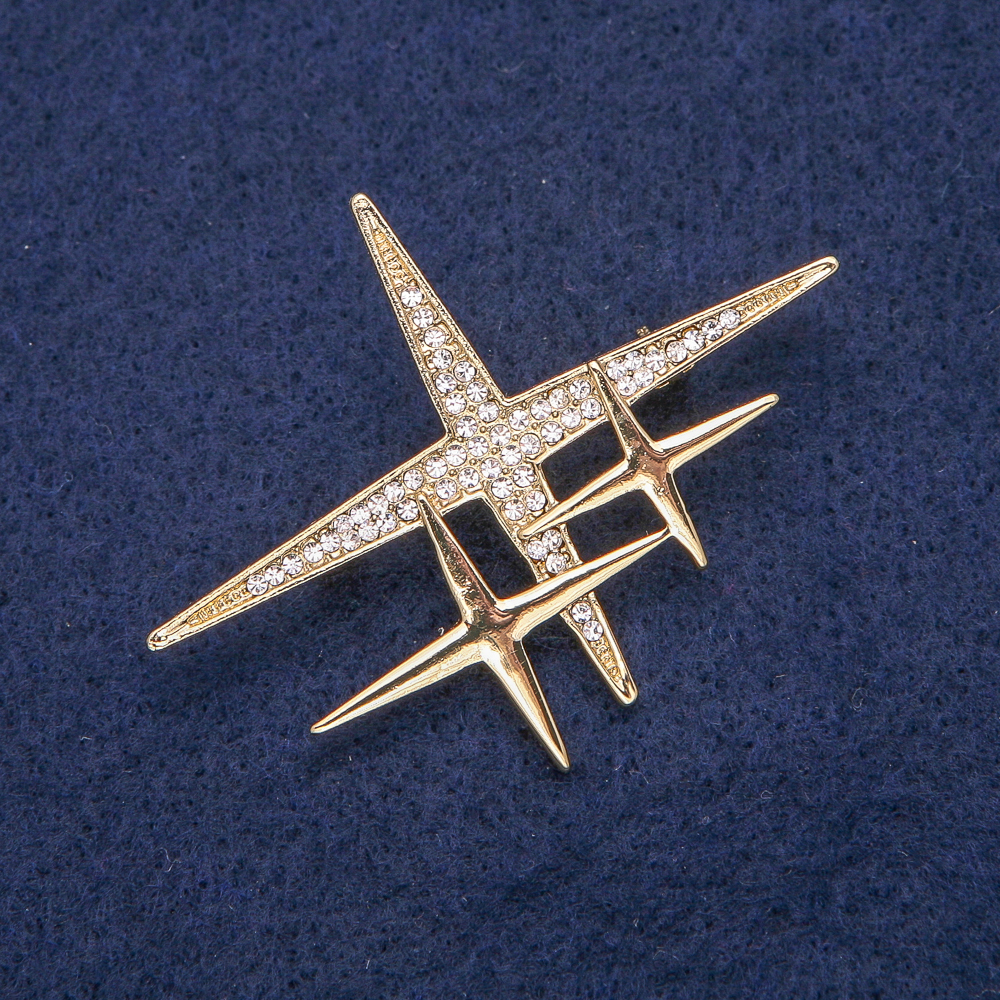 Gold-Tone Star Brooch with Crystals 52×40 mm