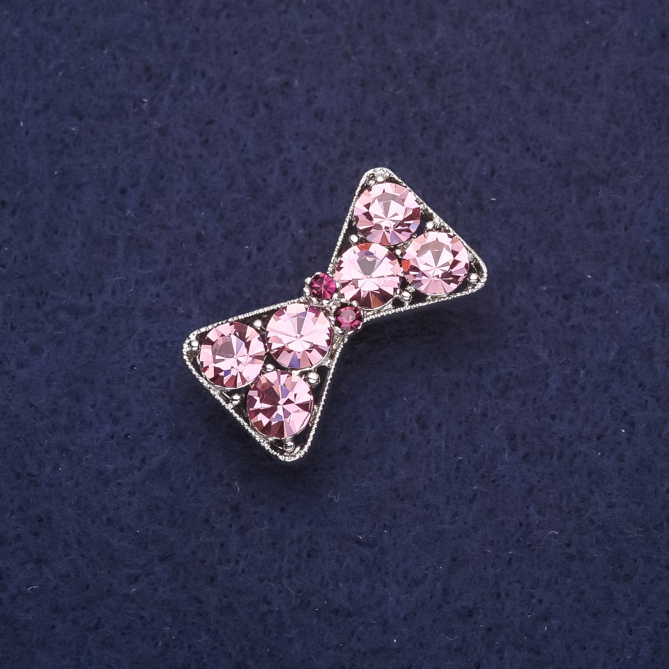 Bow Brooch in Lilac Rhinestones 27×16 mm, Silver-Tone Metal
