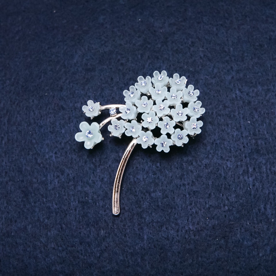 Flower Brooch 52x40mm, blue crystals, silvery metal