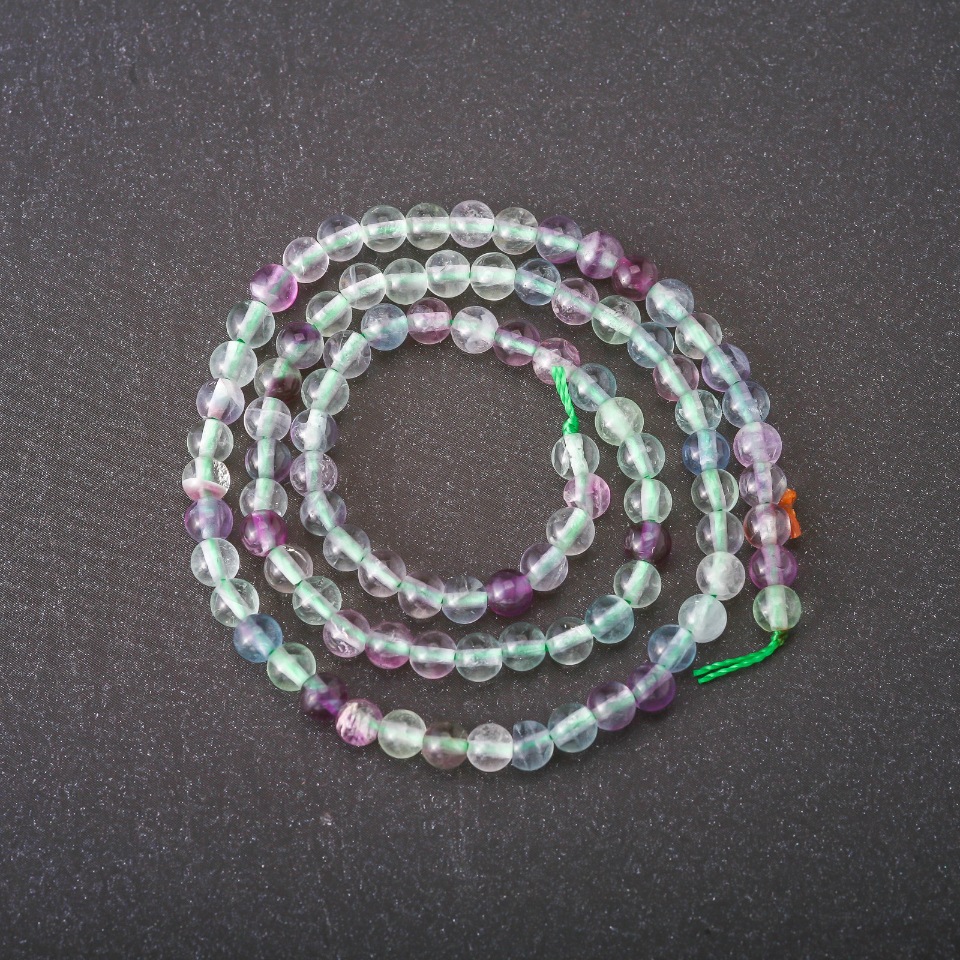 Natural fluorite gemstone beads, smooth ball, 5 mm diameter (+/-), strand length 38 cm