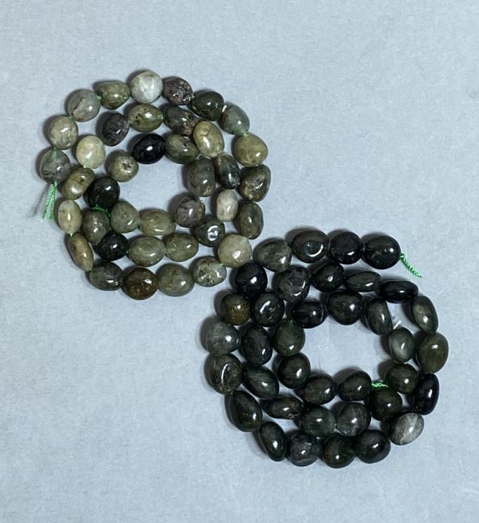 Moss agate beads, faceted, 9x12 mm, 38 cm long +