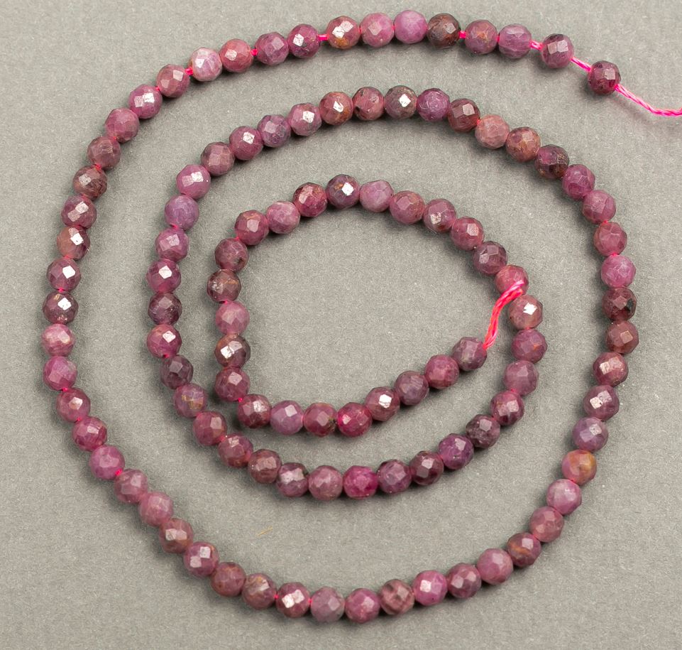 Natural Tourmaline Faceted Beads on Thread, 4 mm Diameter, 39 cm Length +