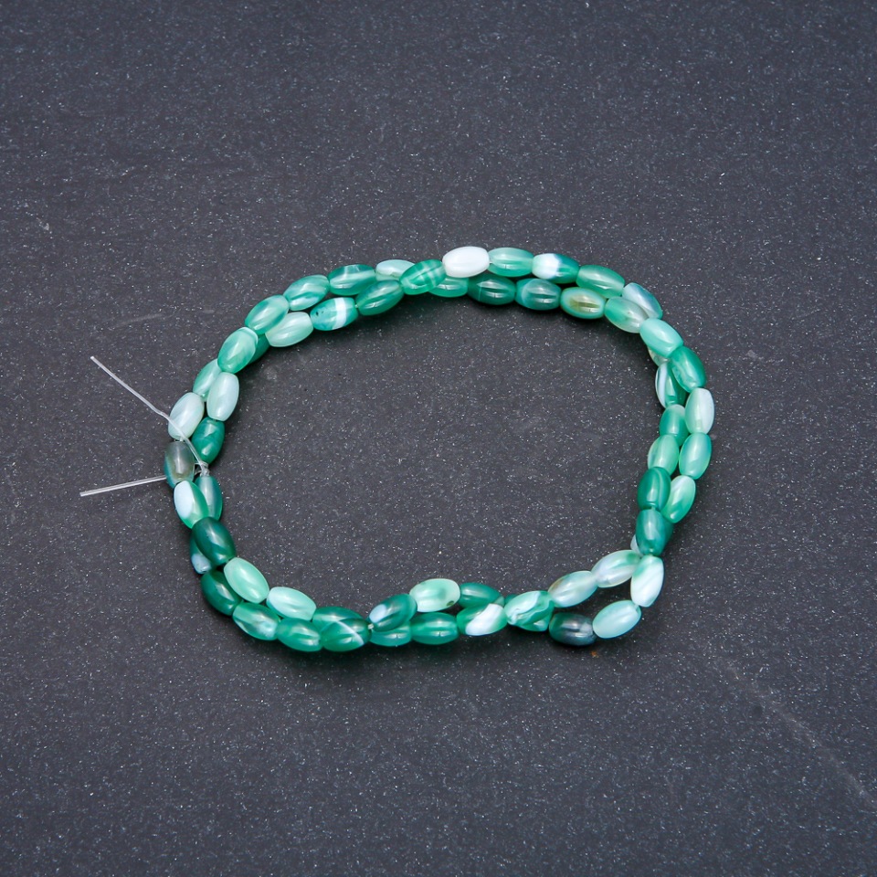 Beads on a thread Green agate barrel beads, 4x6 mm, 5 mm +/-, length 38 cm +/-