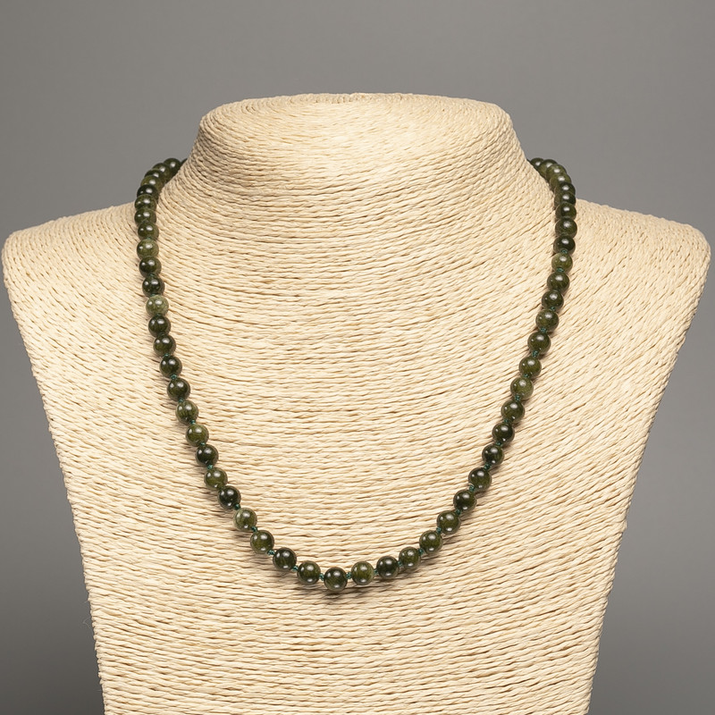 Green 'Serpentine' Necklace with smooth beads, 6 mm diameter, 50 cm length, made of white nephrite stone (synthetically dyed)