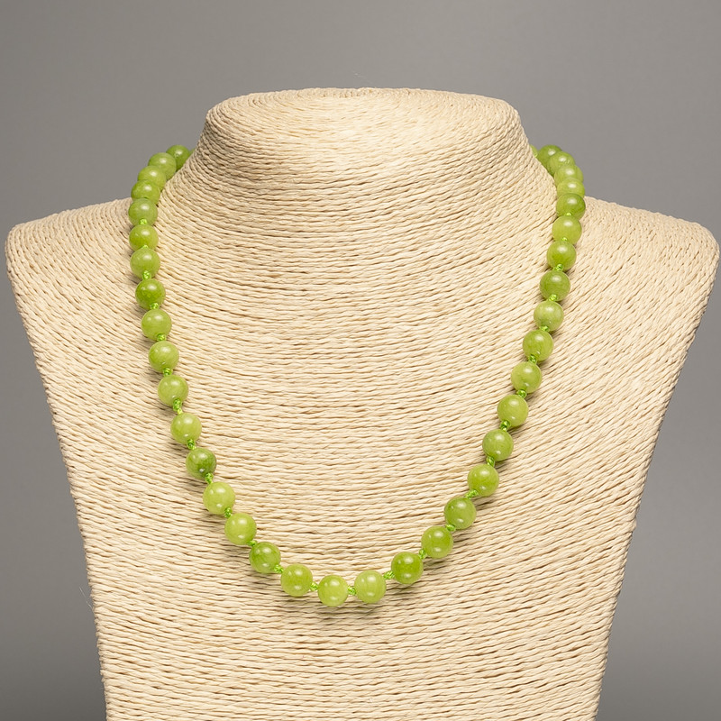 Green 'Onyx' Necklace with Smooth Beads, 8 mm Diameter ±, Length 50 cm ±, Made of White Nephrite (Synthetic Dyed)